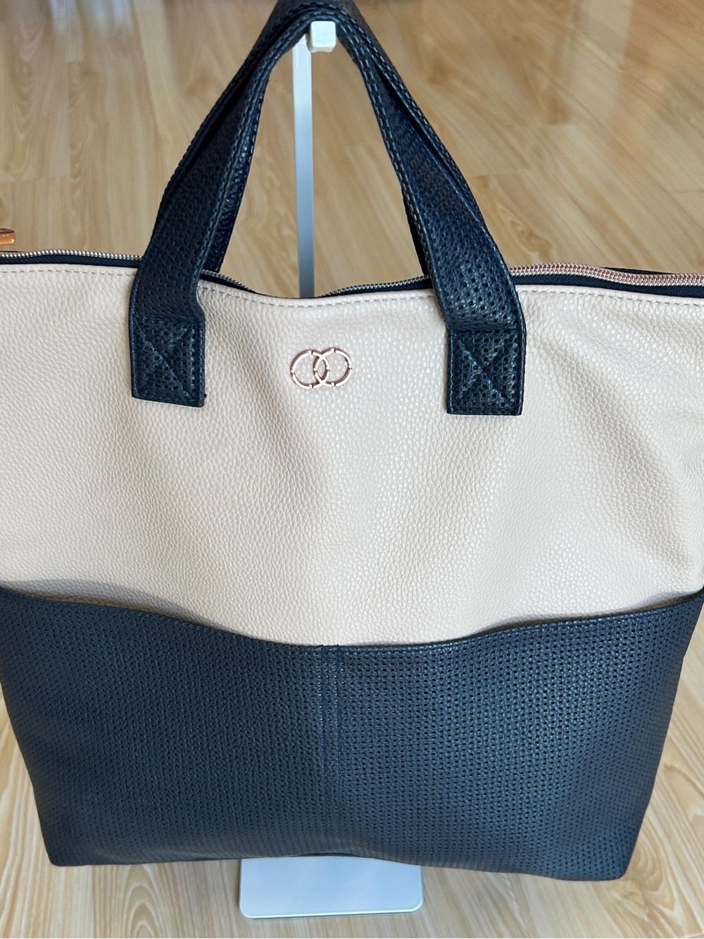 Caboodles Life & Style Essential Tote Backpack Laptop Bag Navy Oat
